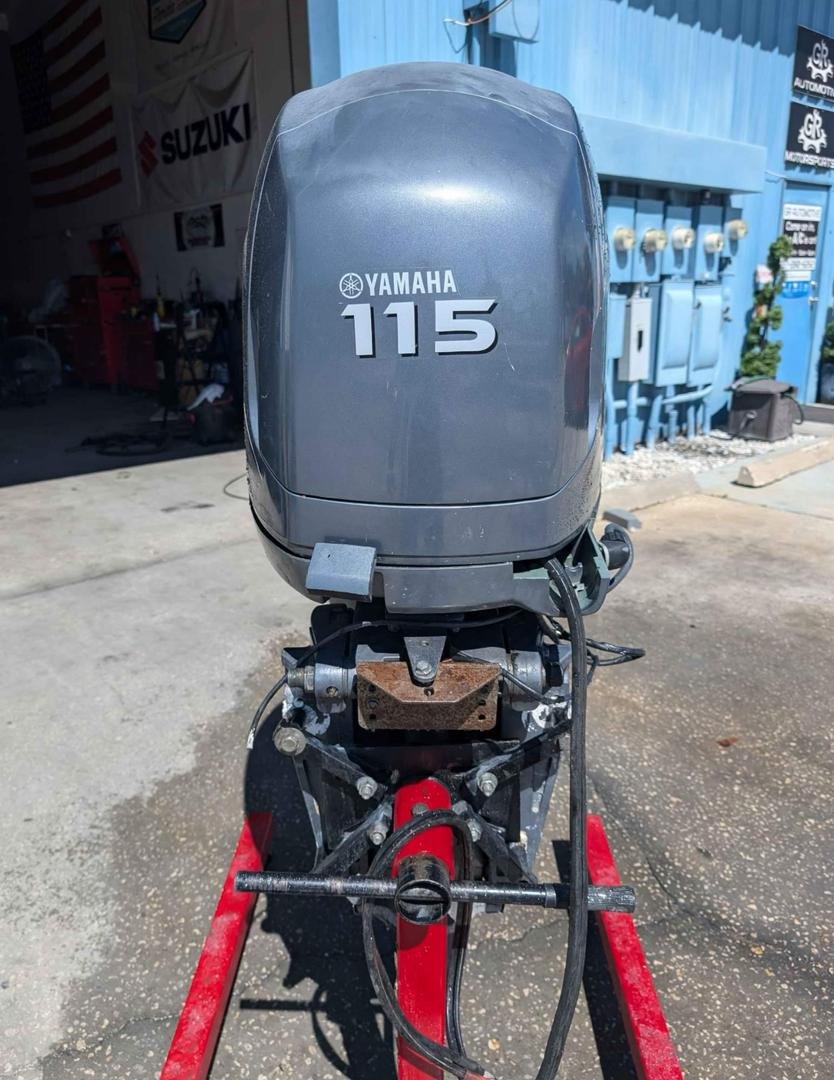 115HP YAMAHA - Outboard Engine Guide